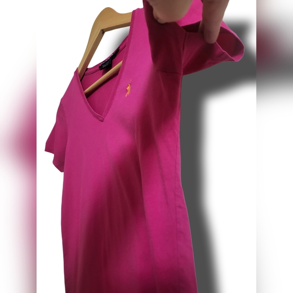 ๐ฟ Ralph Lauren Sport Women's Small Magenta Pink V- Neck Tee - Picture 6 of 11